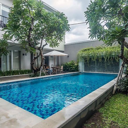 Zen Rooms Seminyak Mertanadi Luaran gambar