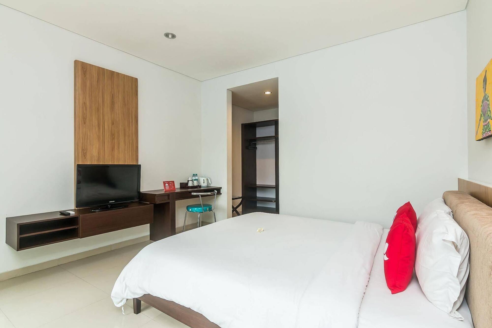 Zen Rooms Seminyak Mertanadi Luaran gambar